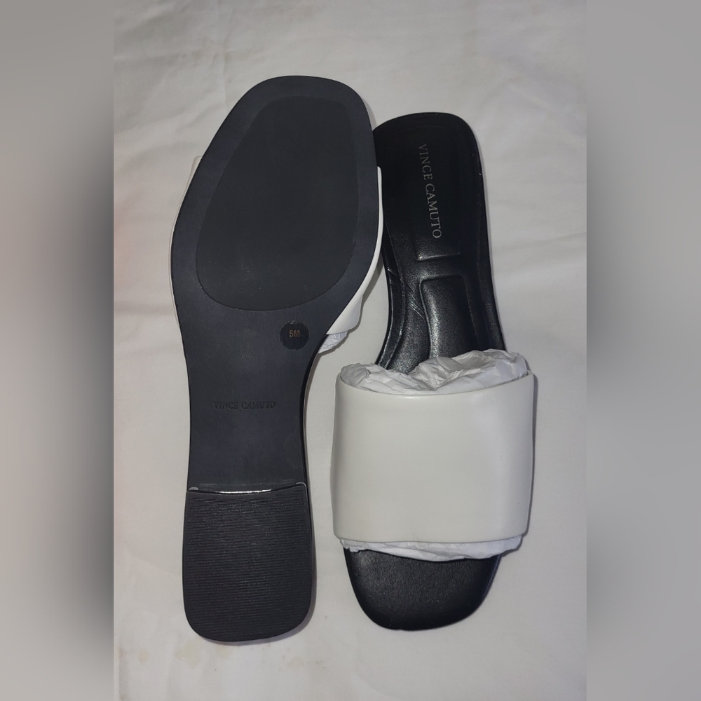Vince Camuto Women's White Slide Sandals - Picture 2 of 2